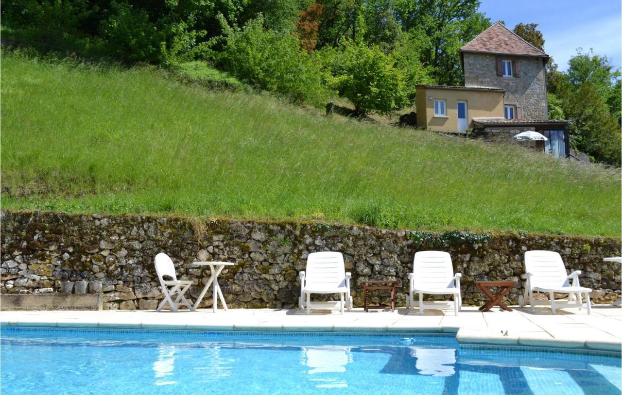 Cozy Home In Cenac-Et-Saint-Julien With Wifi Exterior photo