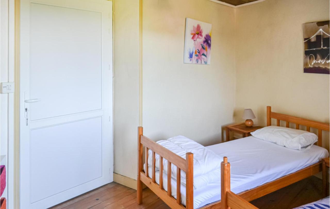 Cozy Home In Cenac-Et-Saint-Julien With Wifi Exterior photo